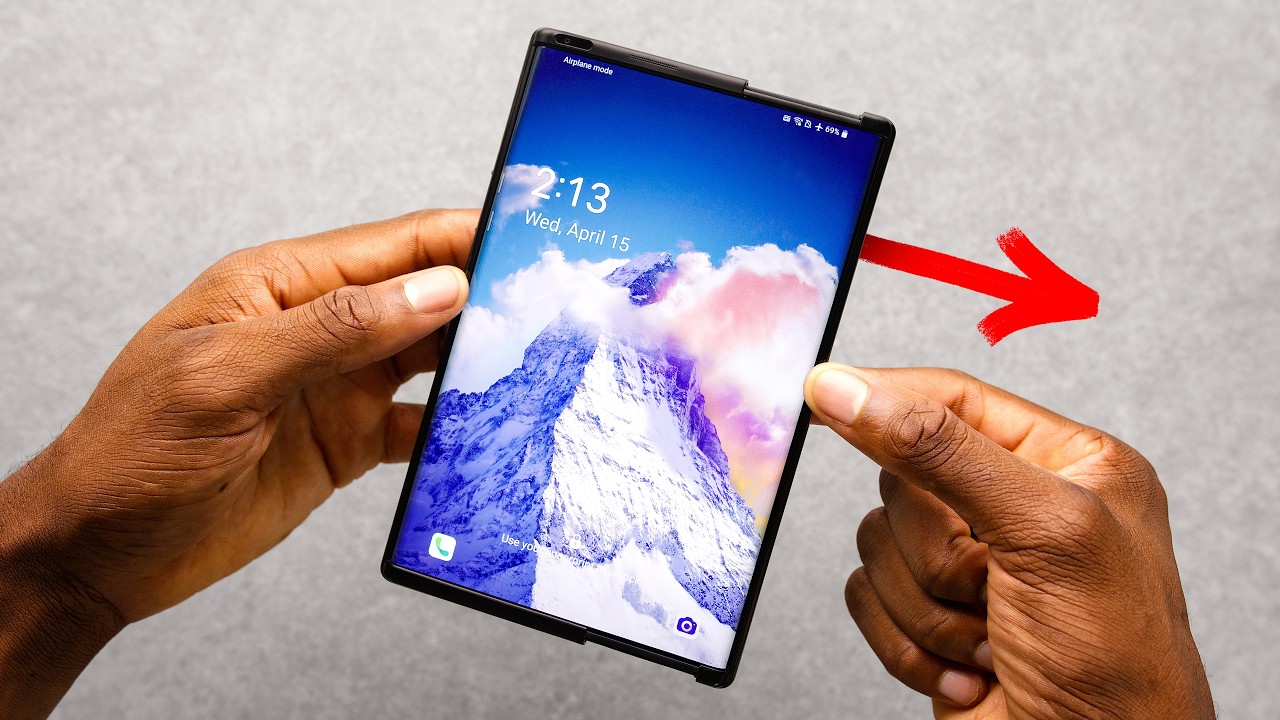The Unreleased Rollable Smartphone! thumbnail