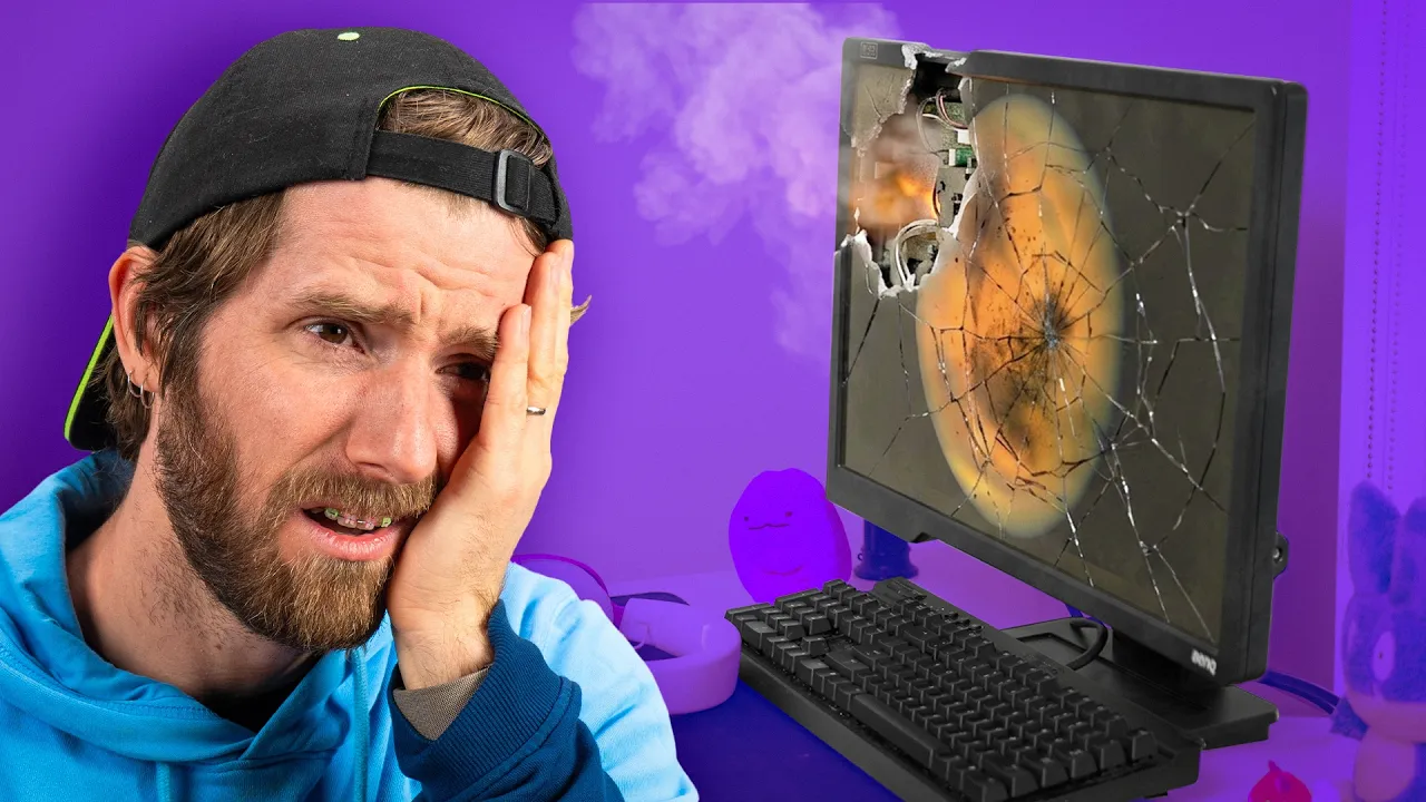 Who has the Worst Monitor at Linus Tech Tips? thumbnail