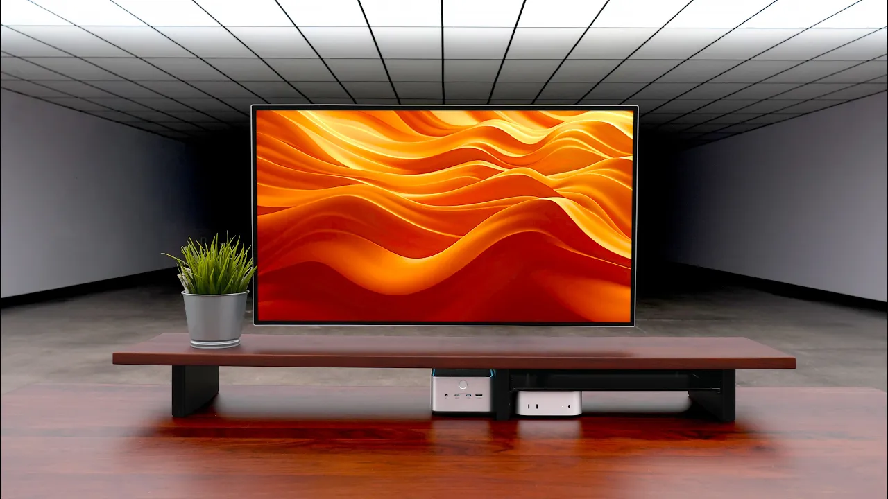 THE Minimal Thunderbolt 5 Desk Setup thumbnail