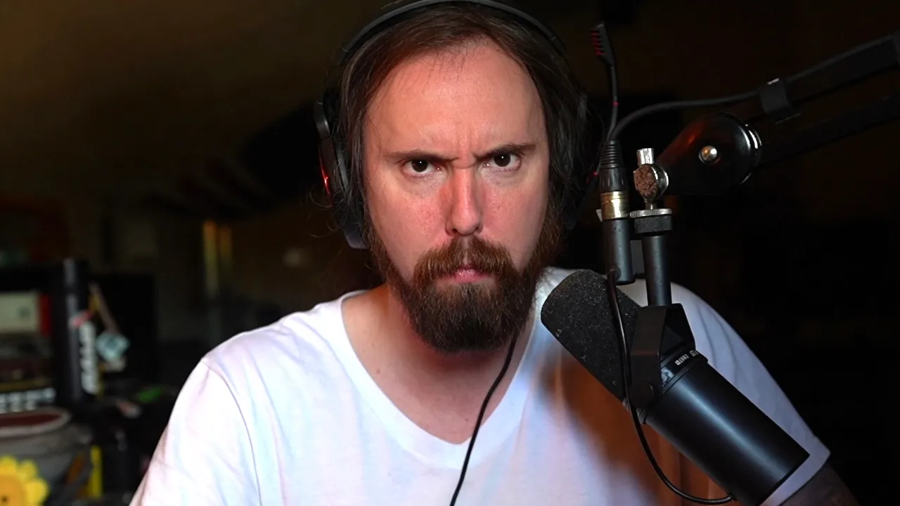 He called me out. It instantly backfired.. thumbnail