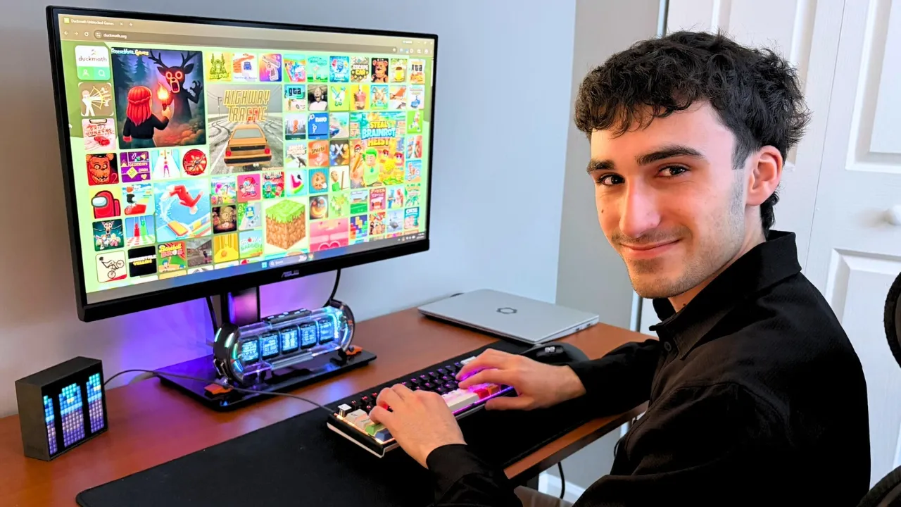 I Make $15K/Month From One Website thumbnail